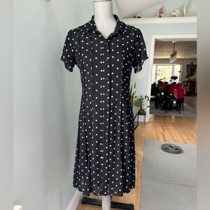 Sandra Darren Button Down Black with White Polkadots Short Sleeve Dress size 4P